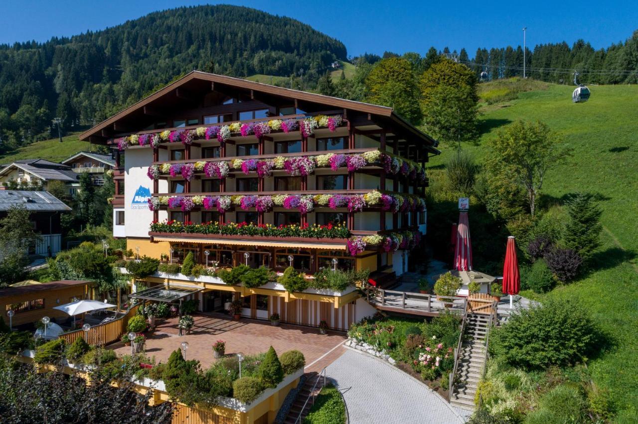 Hotel Alpin- Sporthotel, Summercard Included - September 4*