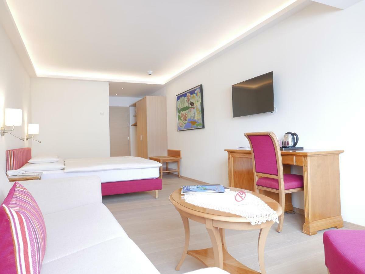Hotel Alpin- Sporthotel, Summercard Included - September Zell am See